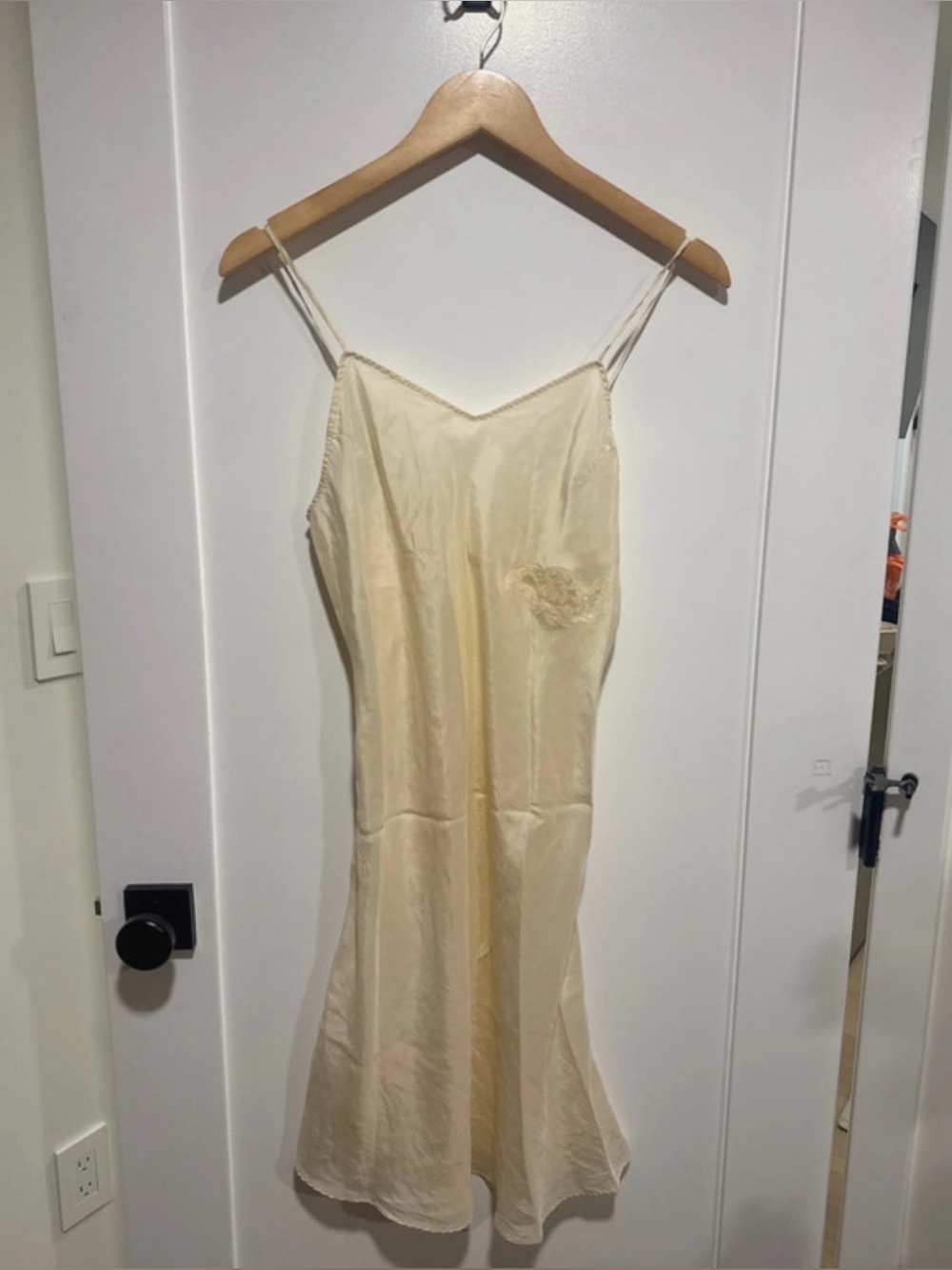 100% silk gap slip